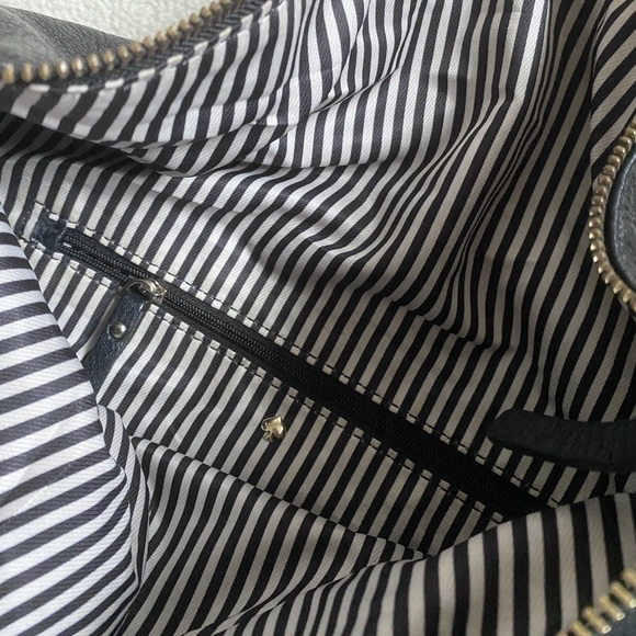 Kate Spade | Cobble Hill - Leslie Satchel - Picture 3 of 5